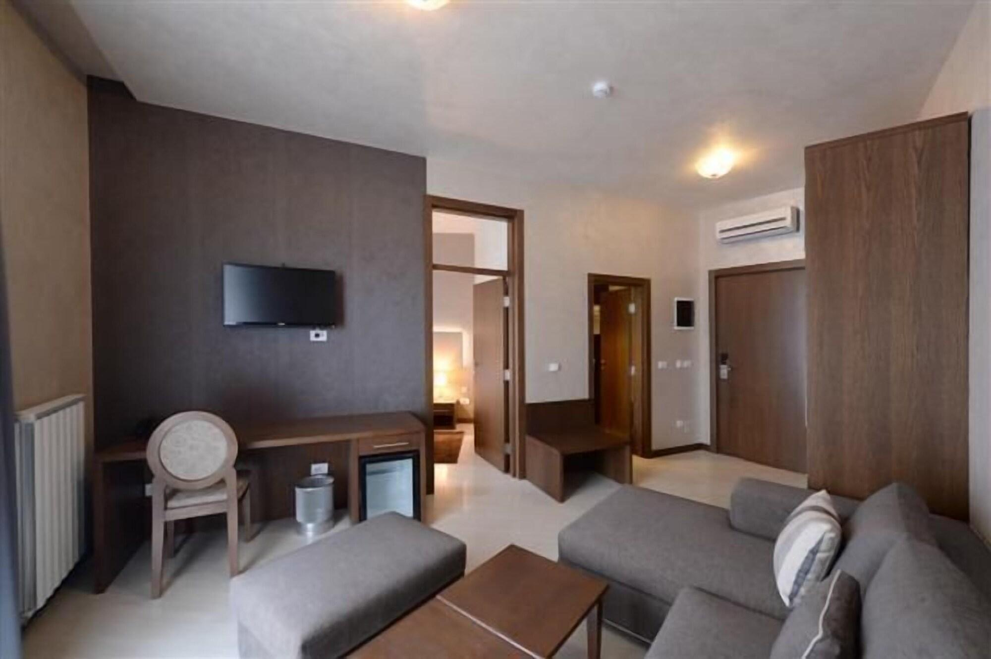 Hotel Majdan Belgrado Exterior foto