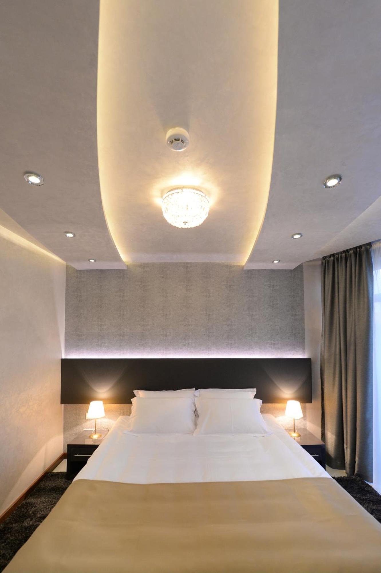 Hotel Majdan Belgrado Quarto foto